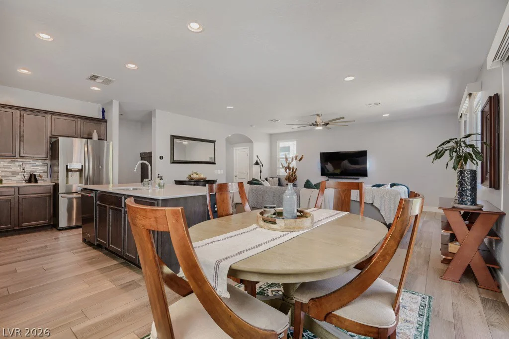 8964 Willow Break, Las Vegas, NV 89148