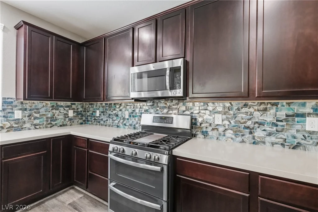 9545 Northvale, Las Vegas, NV 89148