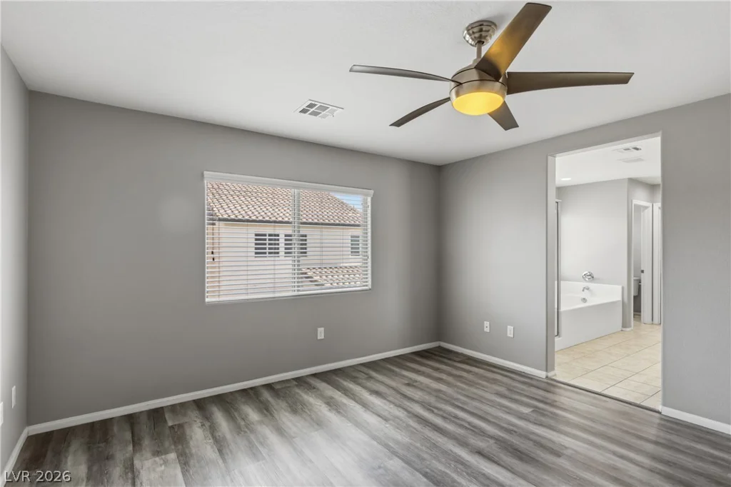 9545 Northvale, Las Vegas, NV 89148
