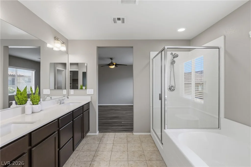9545 Northvale, Las Vegas, NV 89148