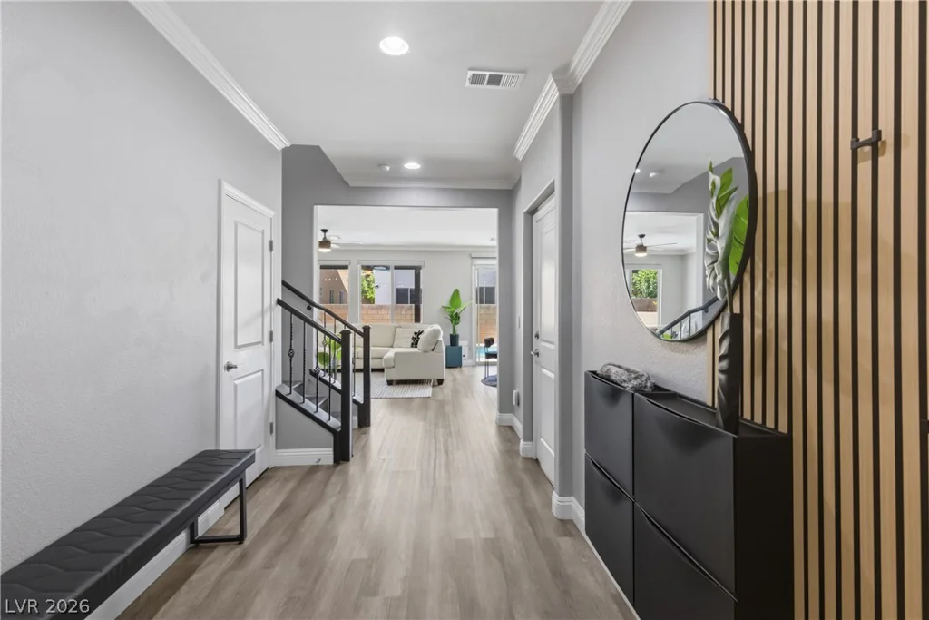 9545 Northvale, Las Vegas, NV 89148