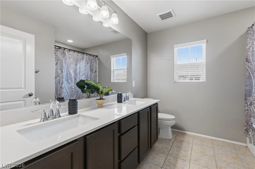 9545 Northvale, Las Vegas, NV 89148