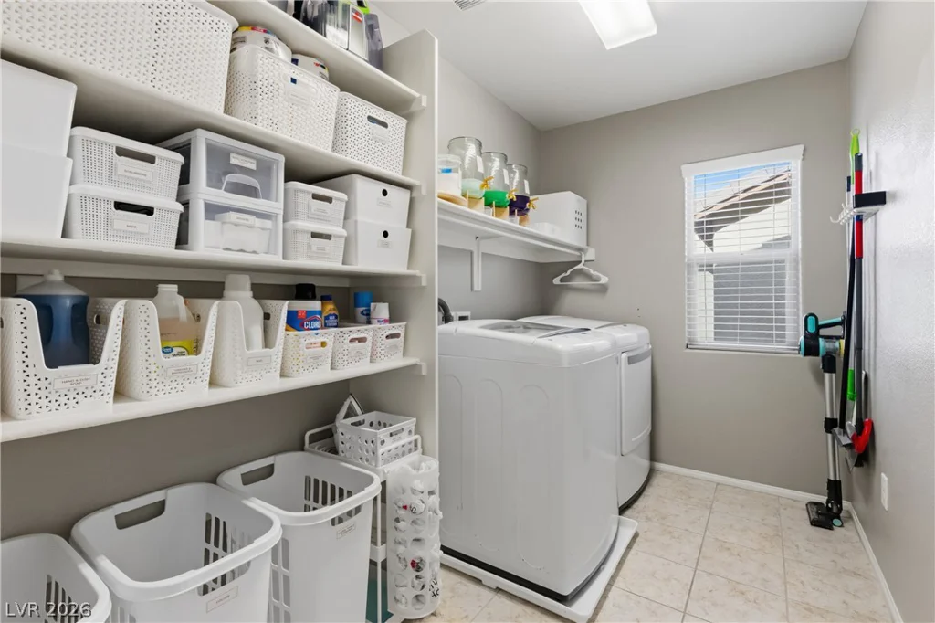 9545 Northvale, Las Vegas, NV 89148