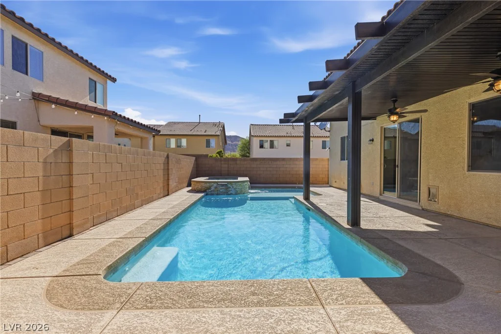 9545 Northvale, Las Vegas, NV 89148