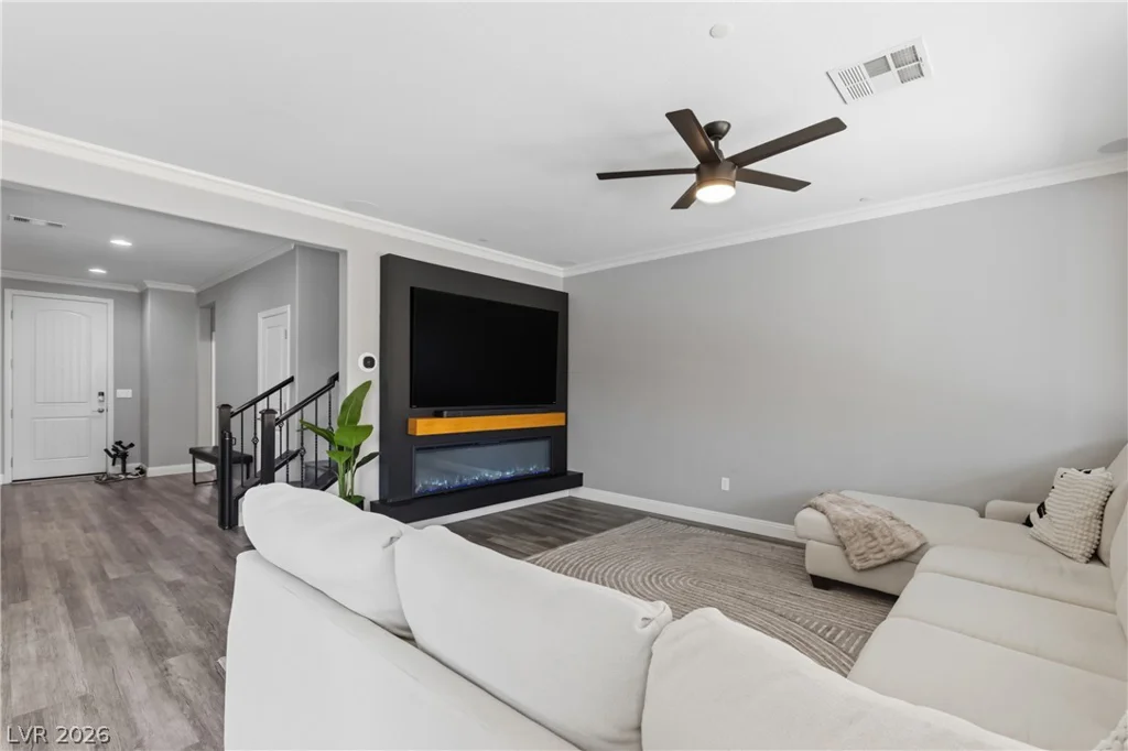 9545 Northvale, Las Vegas, NV 89148