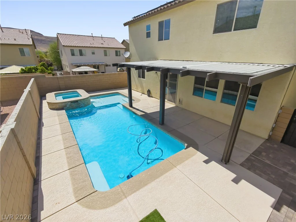 9545 Northvale, Las Vegas, NV 89148