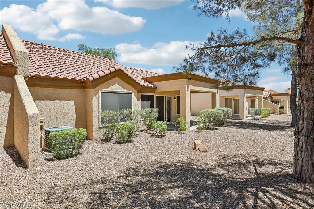 8701 Prairie Hill, Las Vegas, NV 89134