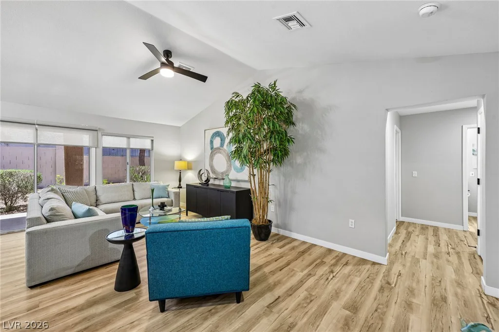 8701 Prairie Hill, Las Vegas, NV 89134