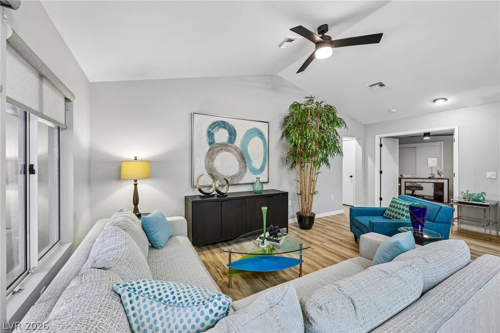 8701 Prairie Hill, Las Vegas, NV 89134