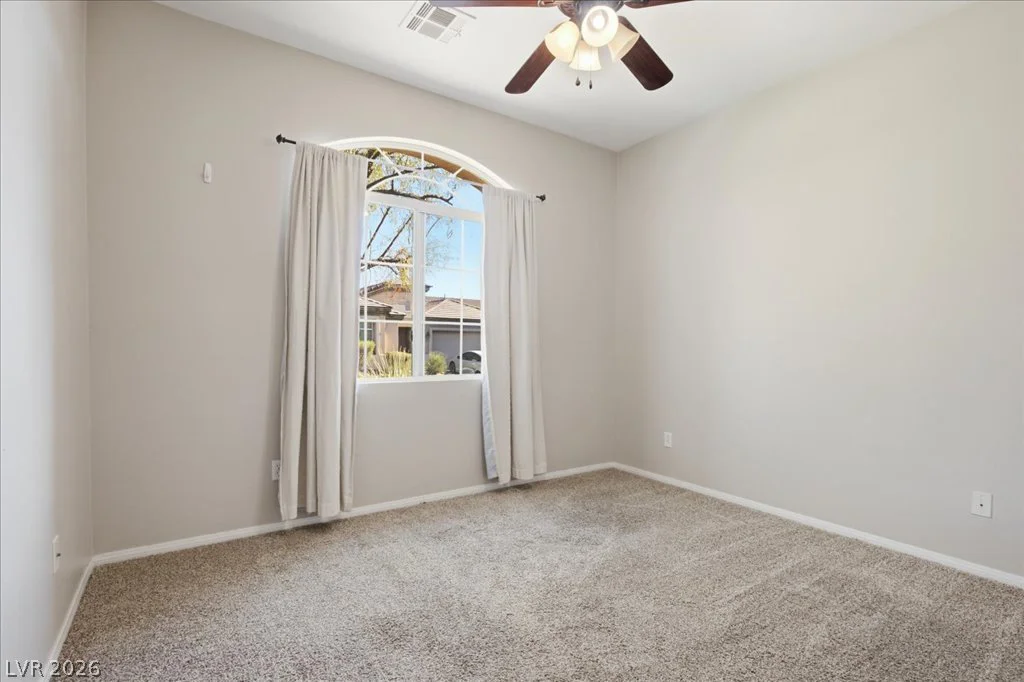 7395 Bedford Pine, Las Vegas, NV 89113