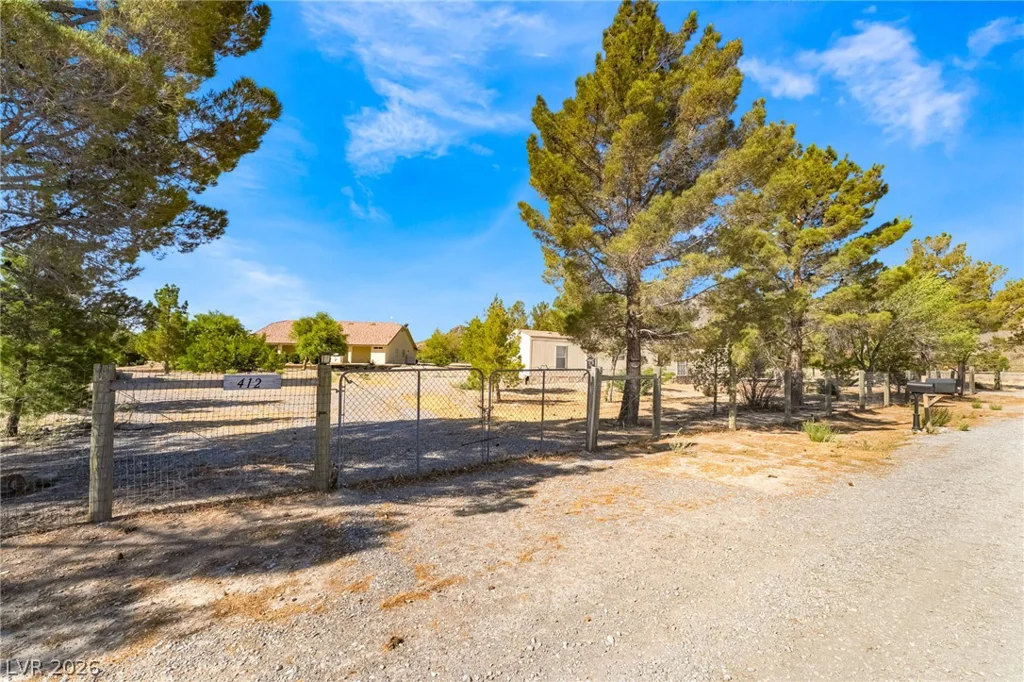 4121 Effinger, Pahrump, NV 89060