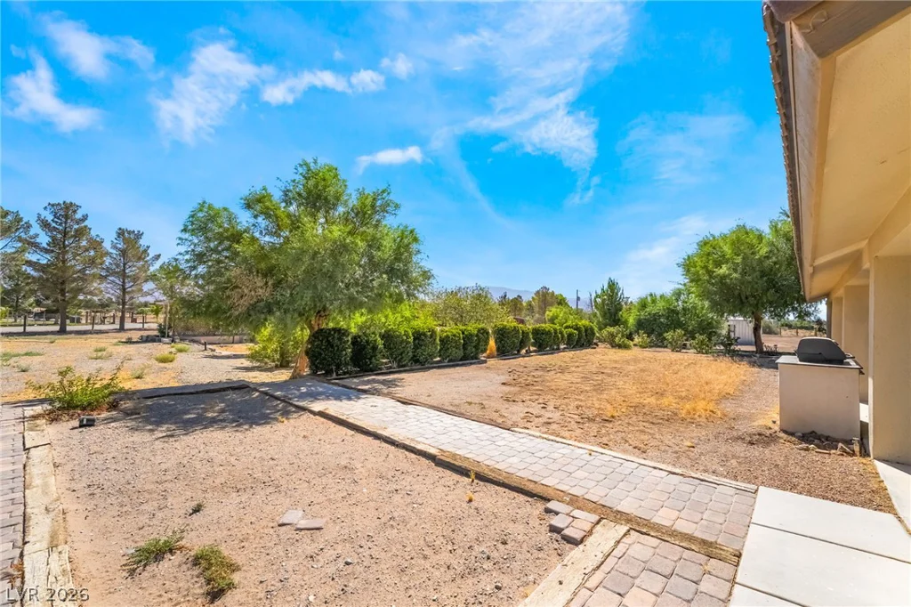 4121 Effinger, Pahrump, NV 89060