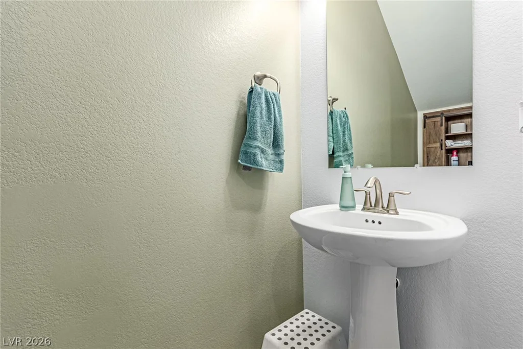 8739 Scalpay, Las Vegas, NV 89166