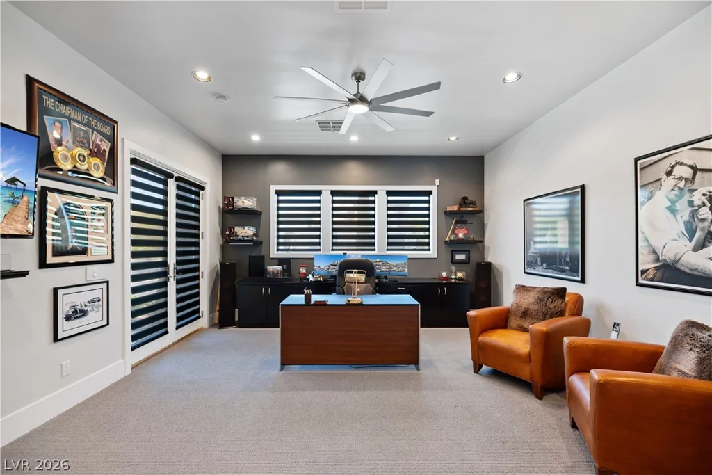 3084 Red Arrow, Las Vegas, NV 89135
