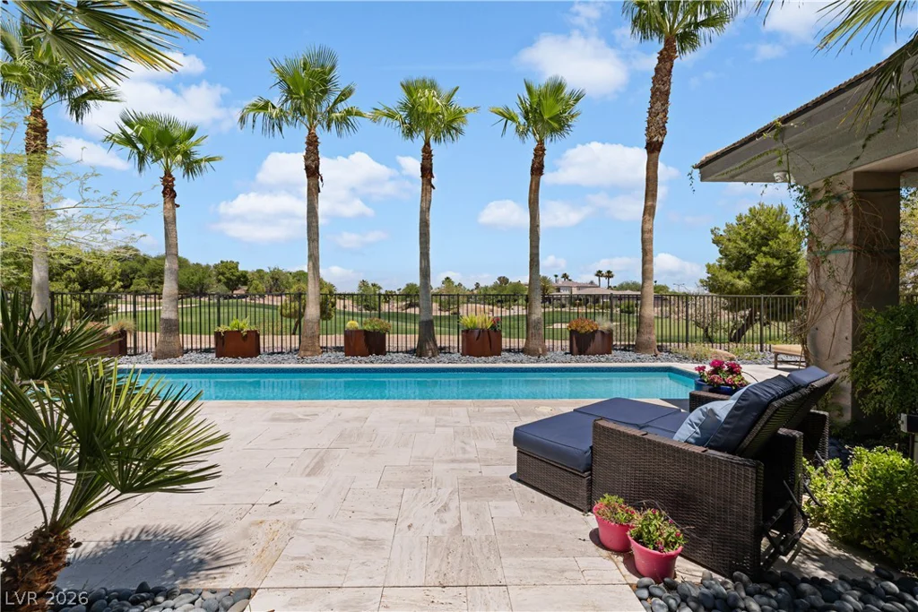 3084 Red Arrow, Las Vegas, NV 89135