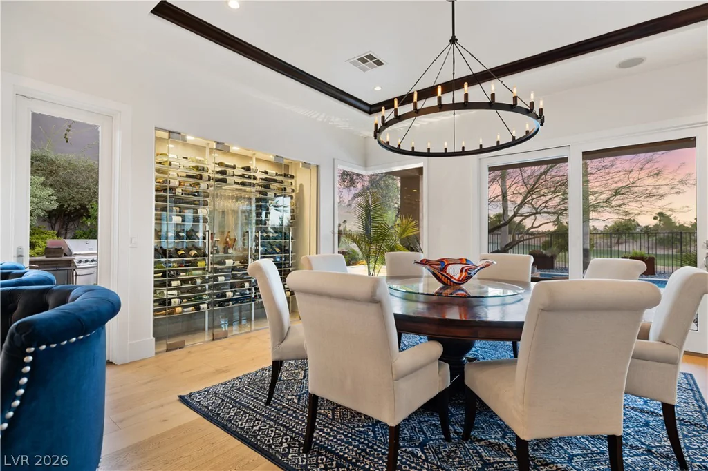 3084 Red Arrow, Las Vegas, NV 89135