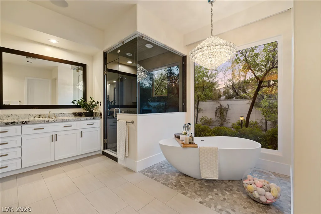 3084 Red Arrow, Las Vegas, NV 89135
