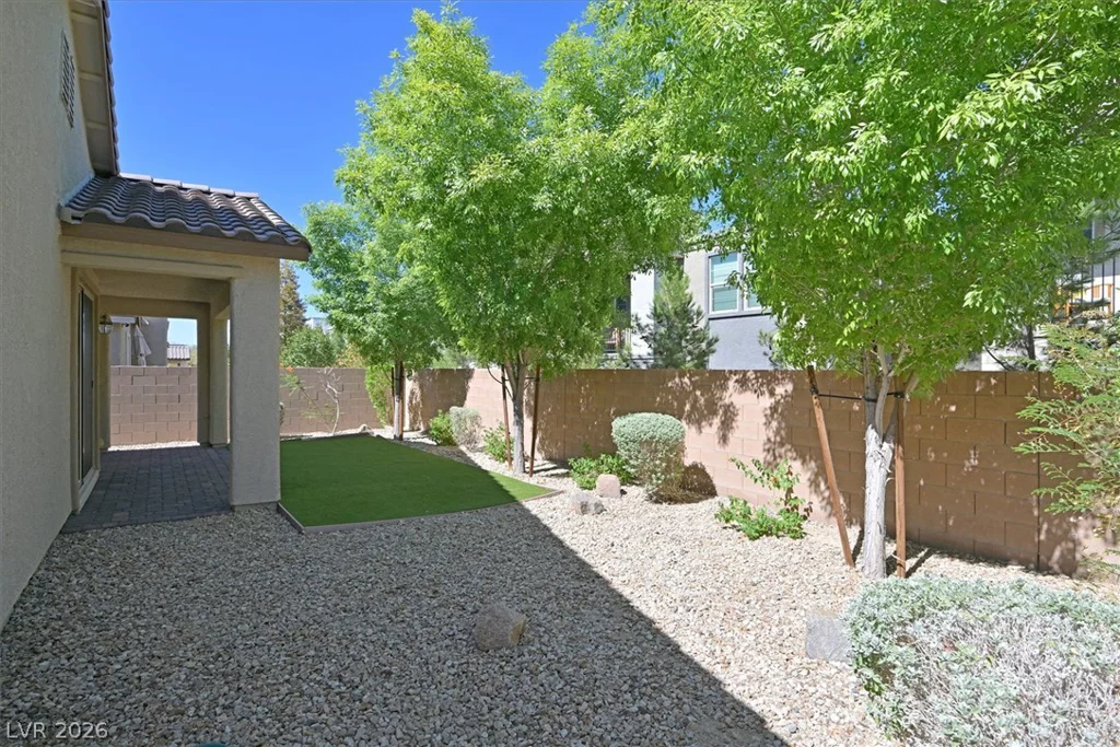 6244 Hambledon Hill, Las Vegas, NV 89113