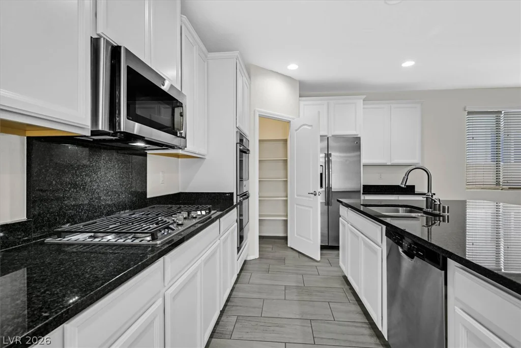 6244 Hambledon Hill, Las Vegas, NV 89113