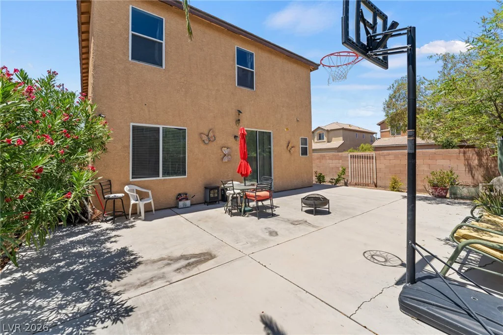 2640 La Mata, Las Vegas, NV 89108