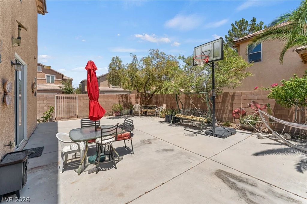 2640 La Mata, Las Vegas, NV 89108