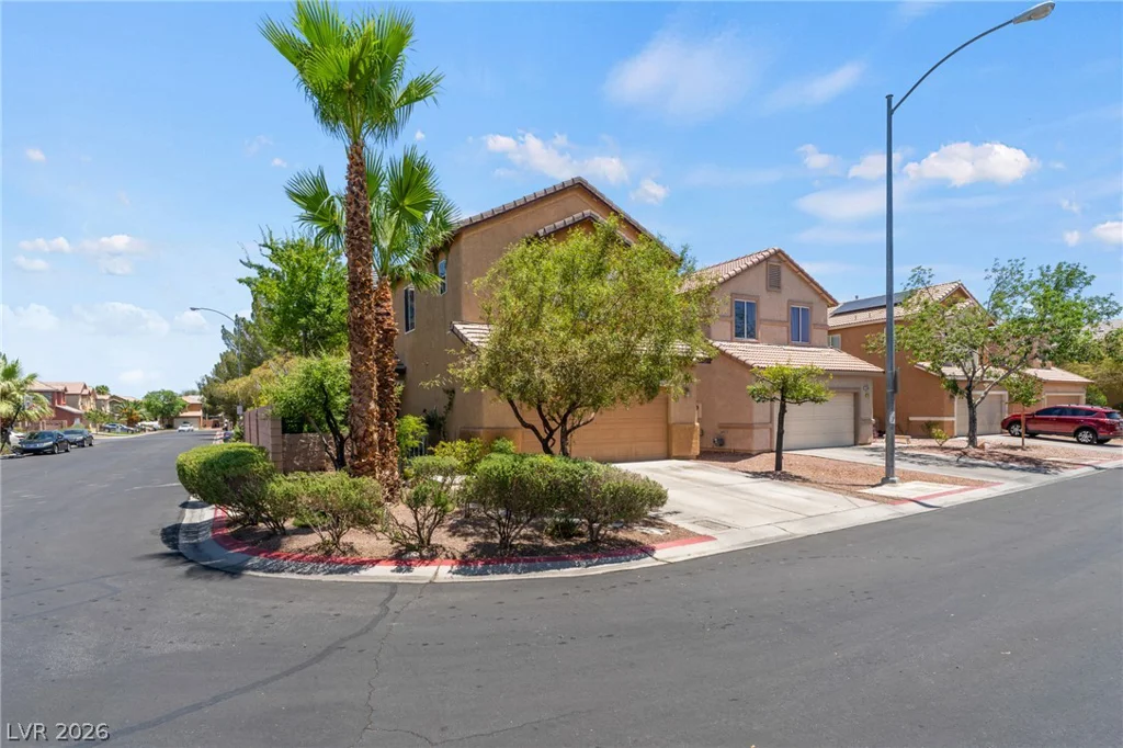 2640 La Mata, Las Vegas, NV 89108