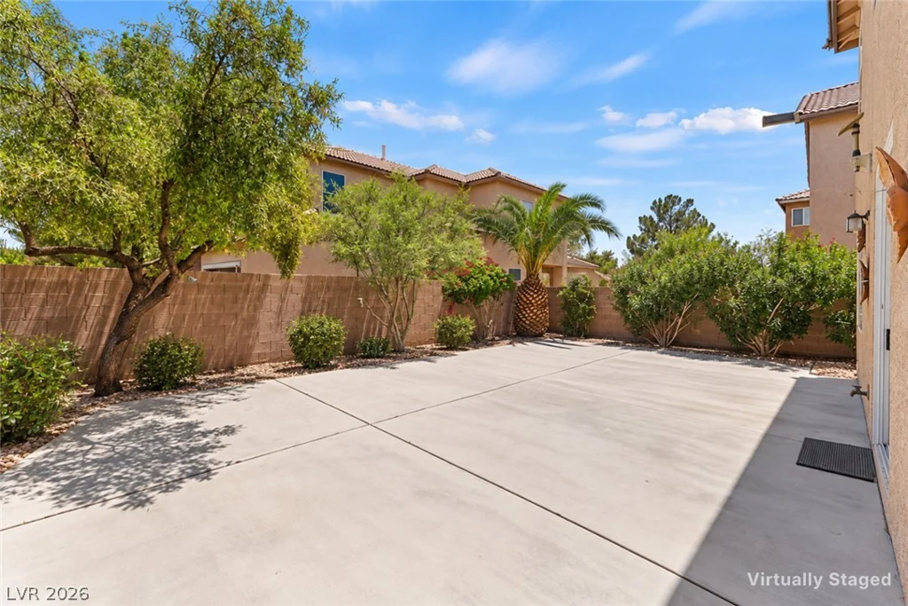 2640 La Mata, Las Vegas, NV 89108