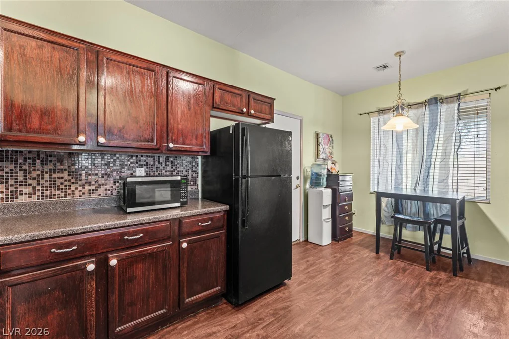 2640 La Mata, Las Vegas, NV 89108