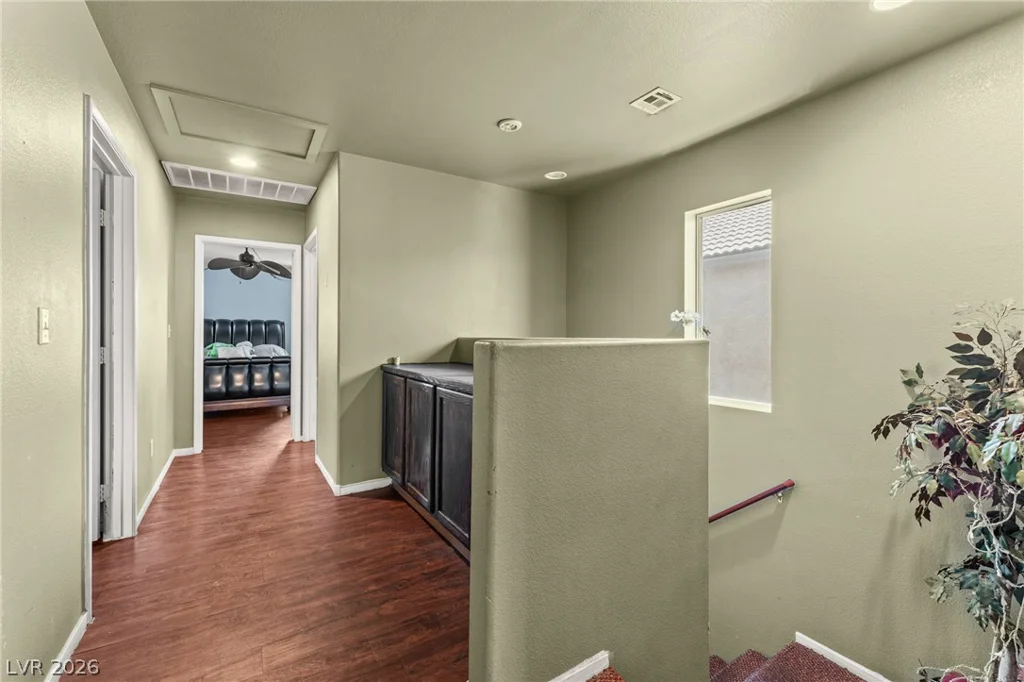 2640 La Mata, Las Vegas, NV 89108