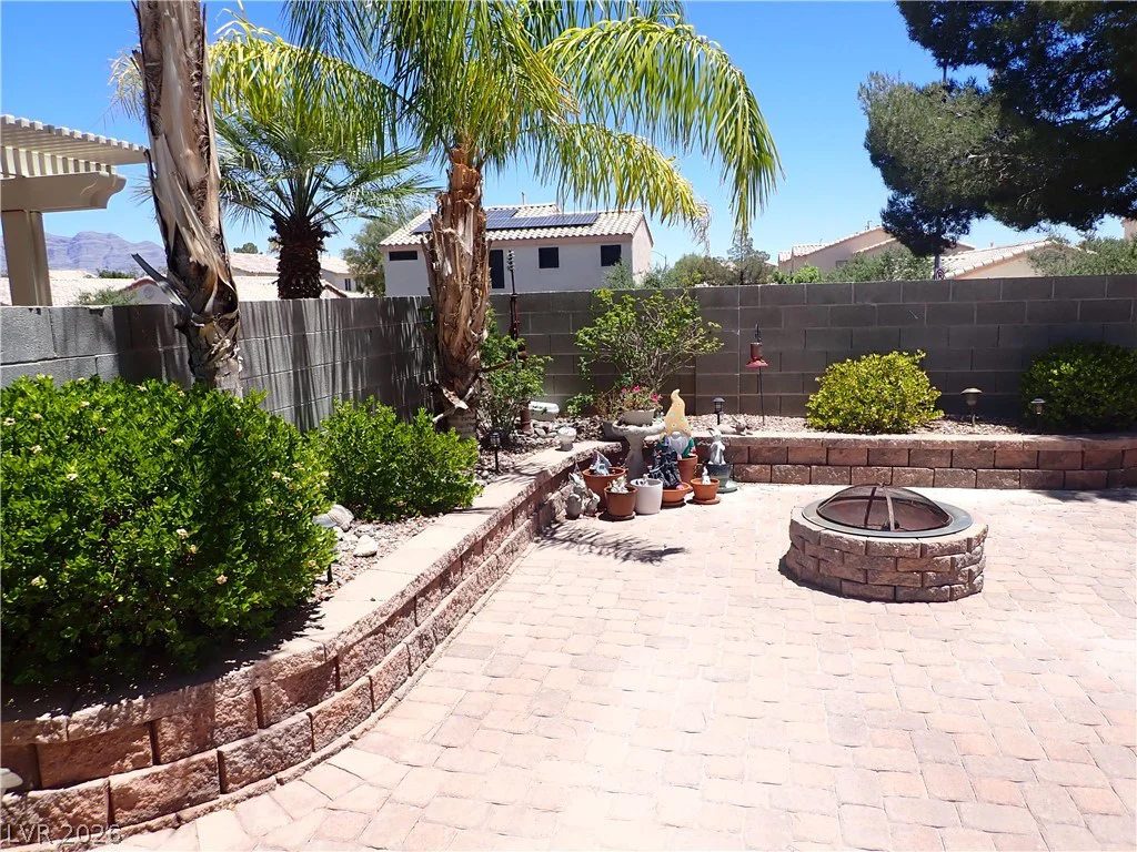 7866 Dancing Leaf, Las Vegas, NV 89131