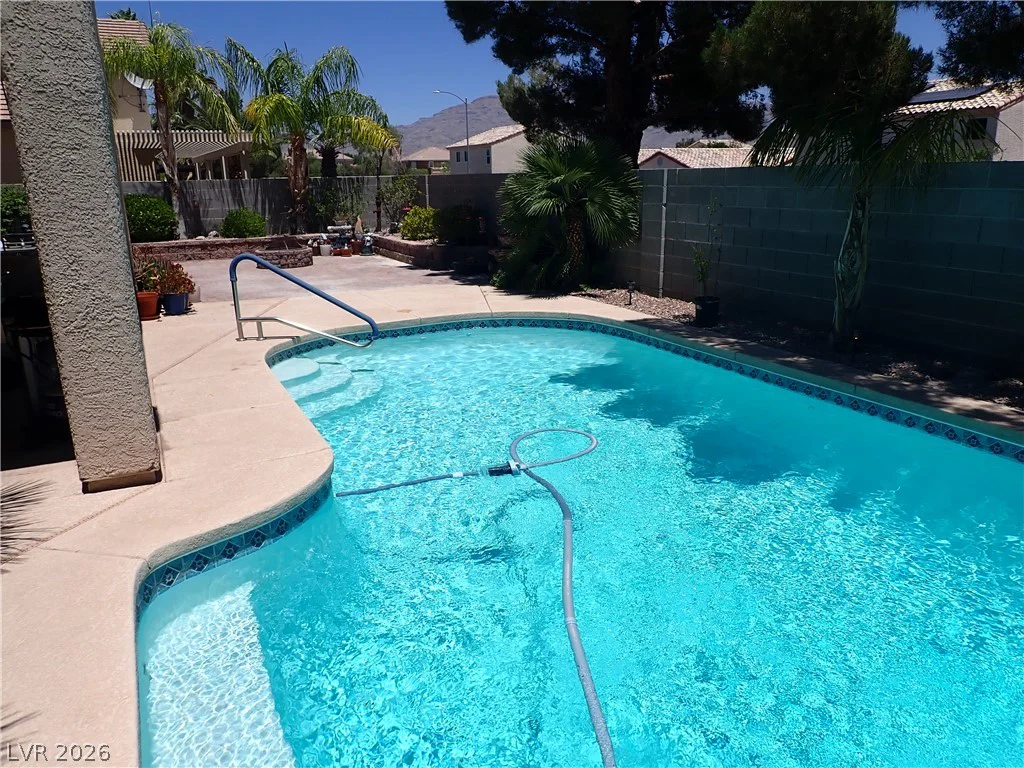 7866 Dancing Leaf, Las Vegas, NV 89131