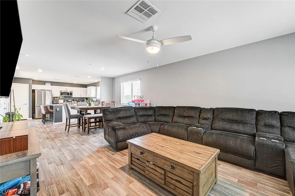5617 Craftsman, Las Vegas, NV 89122