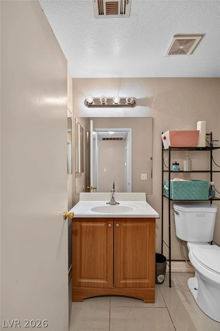 5330 Charleston, Las Vegas, NV 89142