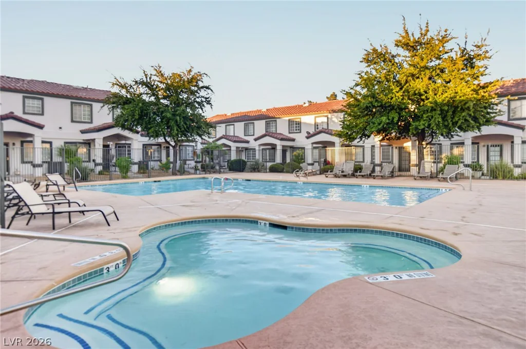 5330 Charleston, Las Vegas, NV 89142