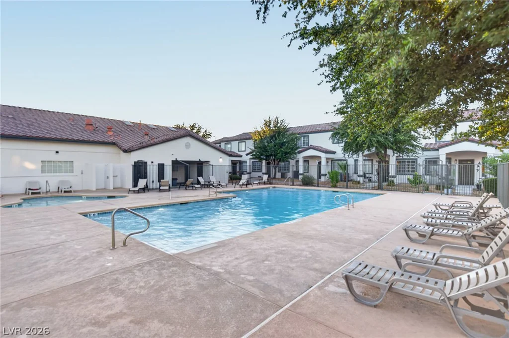5330 Charleston, Las Vegas, NV 89142