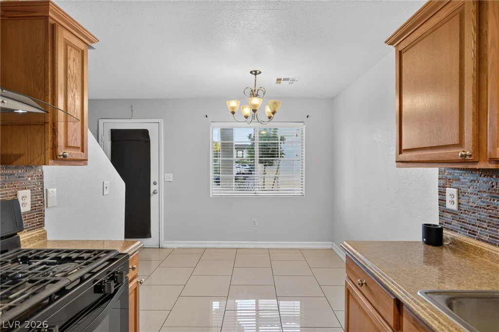 5330 Charleston, Las Vegas, NV 89142