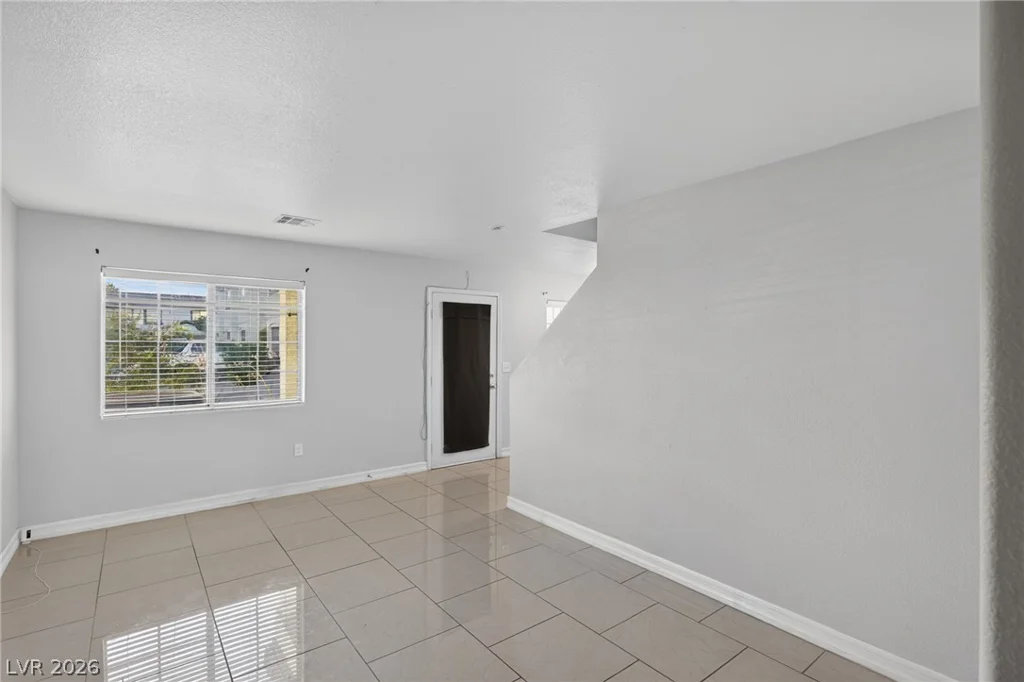 5330 Charleston, Las Vegas, NV 89142