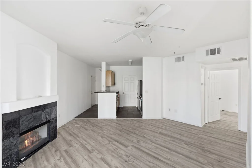 7119 Durango, Las Vegas, NV 89113