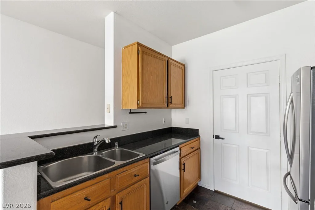 7119 Durango, Las Vegas, NV 89113