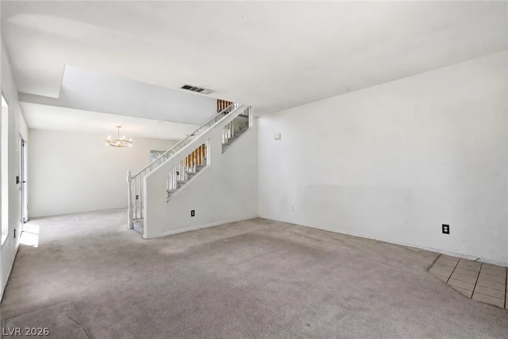 3324 Epson, Las Vegas, NV 89129