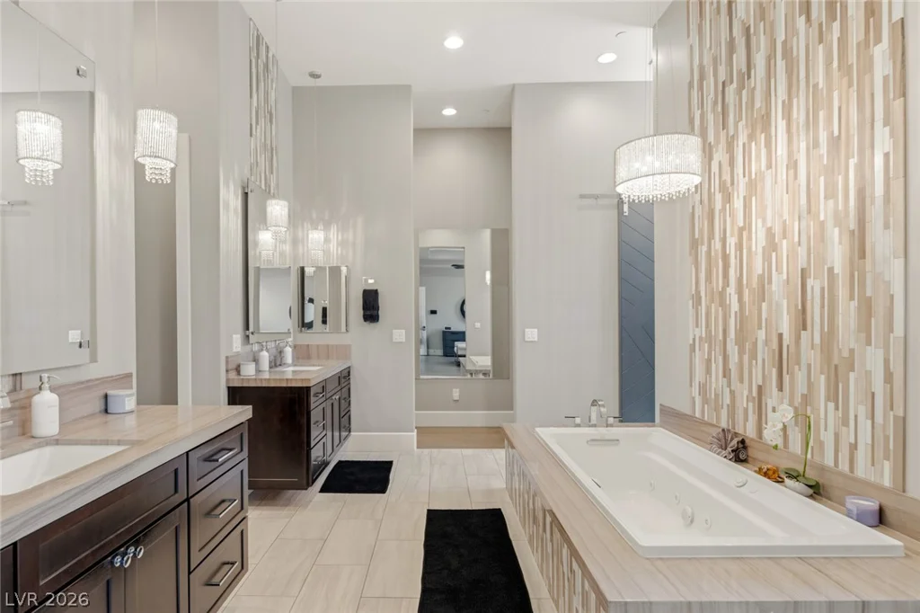 5 Crystal Tree, Henderson, NV 89052