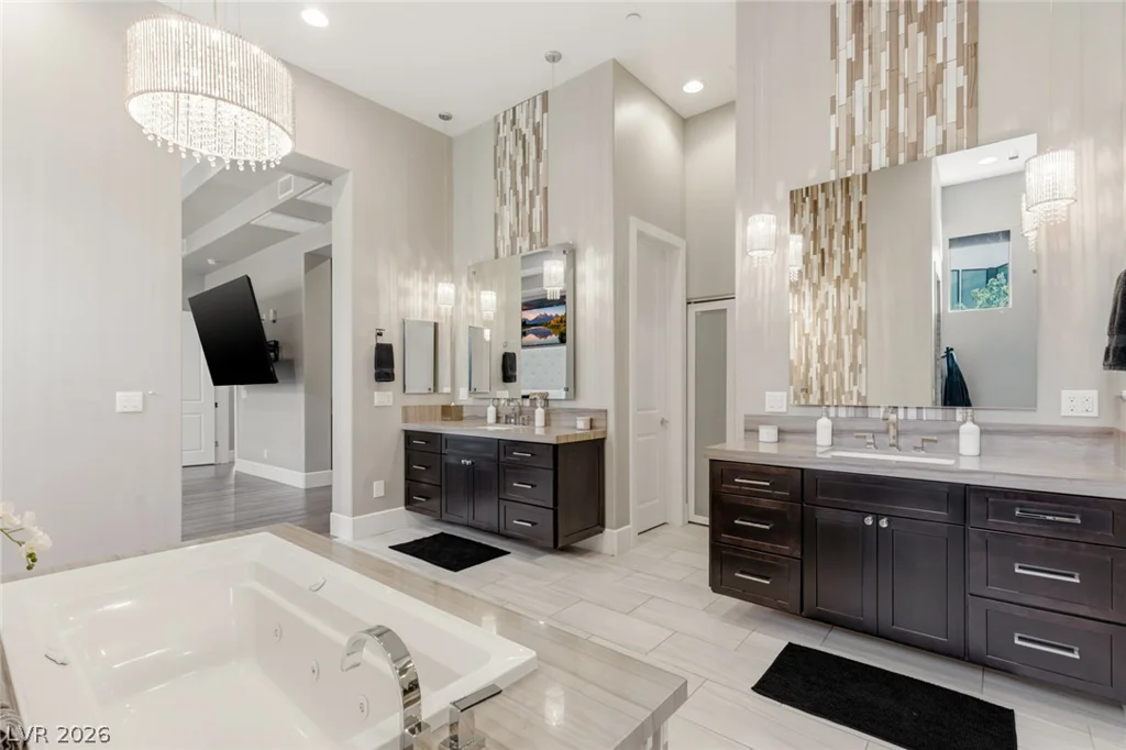5 Crystal Tree, Henderson, NV 89052
