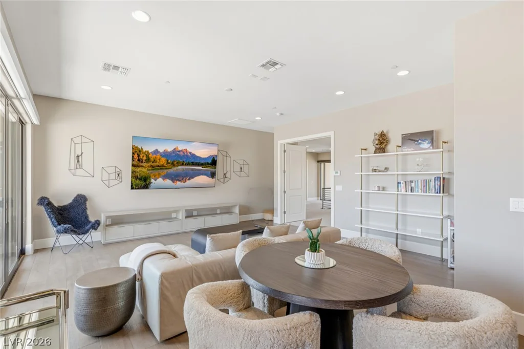 5 Crystal Tree, Henderson, NV 89052