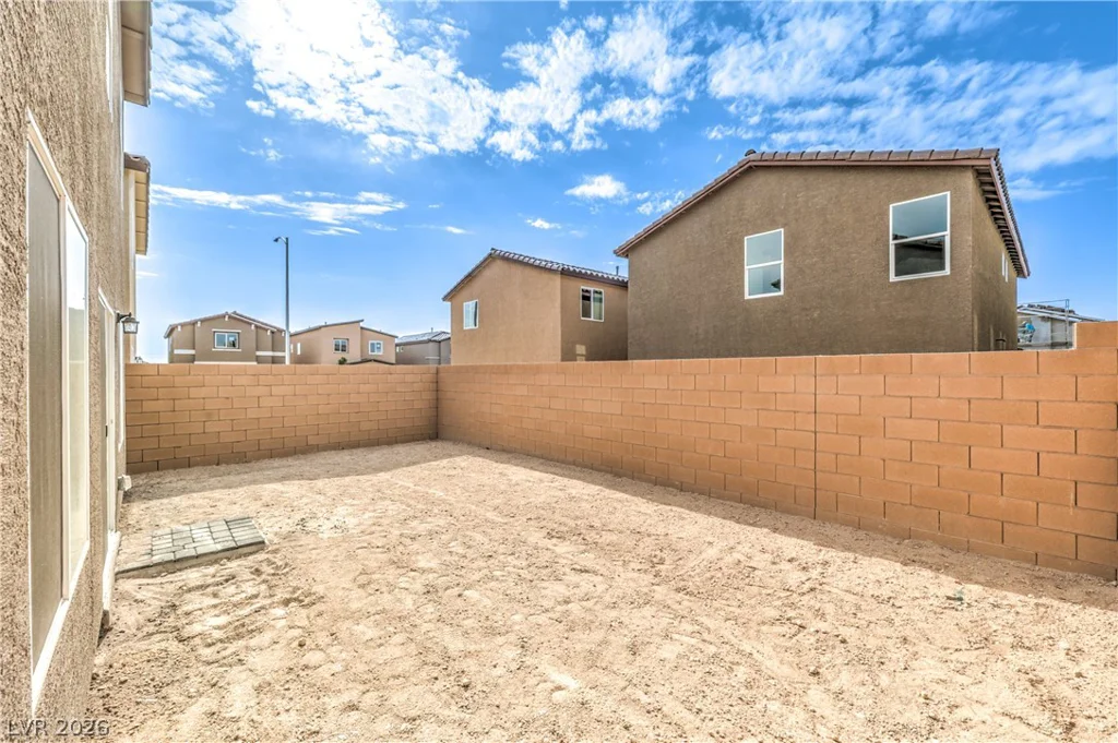 1098 Saffron Toucan, Henderson, NV 89011