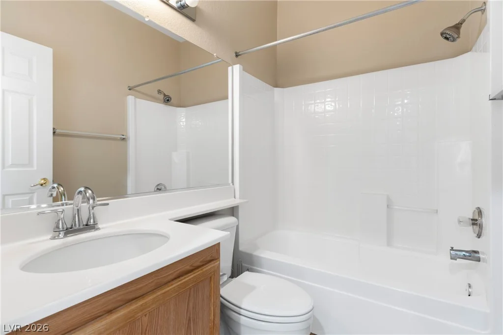 10900 Calistoga Springs, Las Vegas, NV 89144