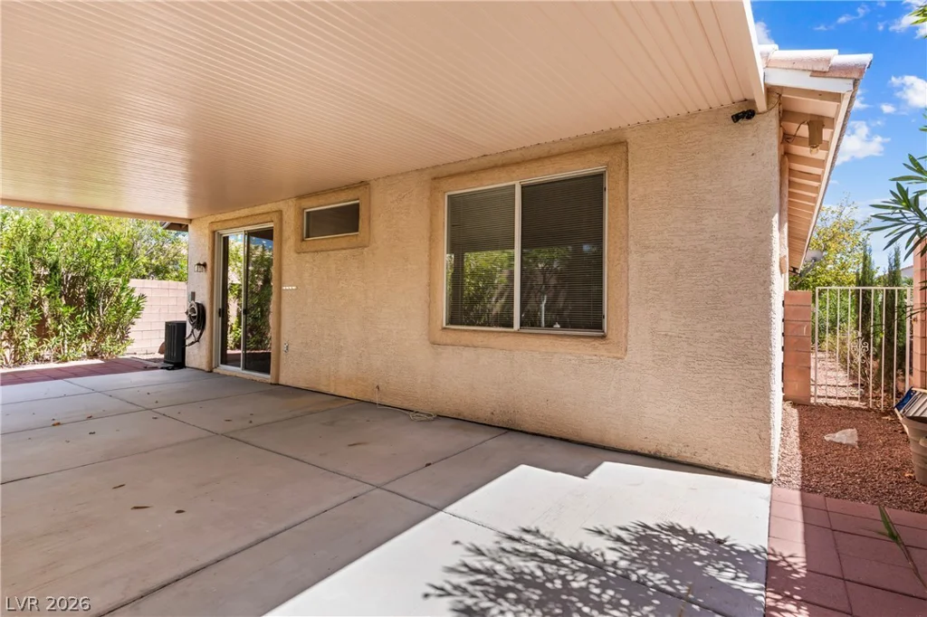 10900 Calistoga Springs, Las Vegas, NV 89144