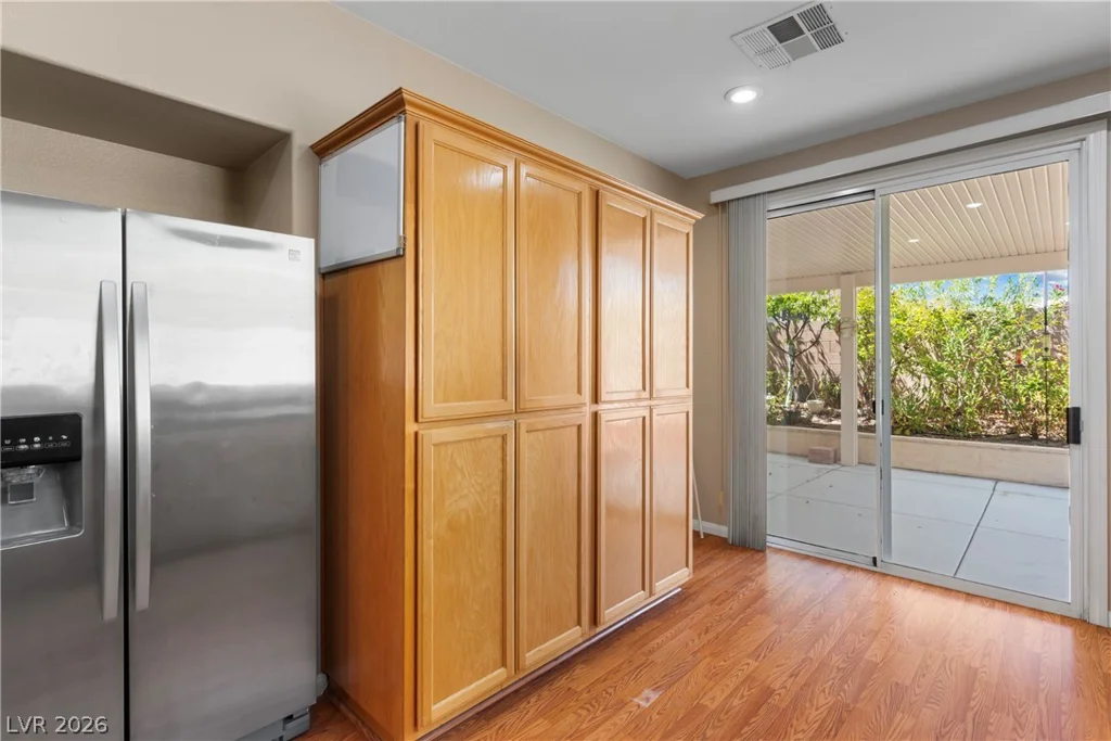 10900 Calistoga Springs, Las Vegas, NV 89144