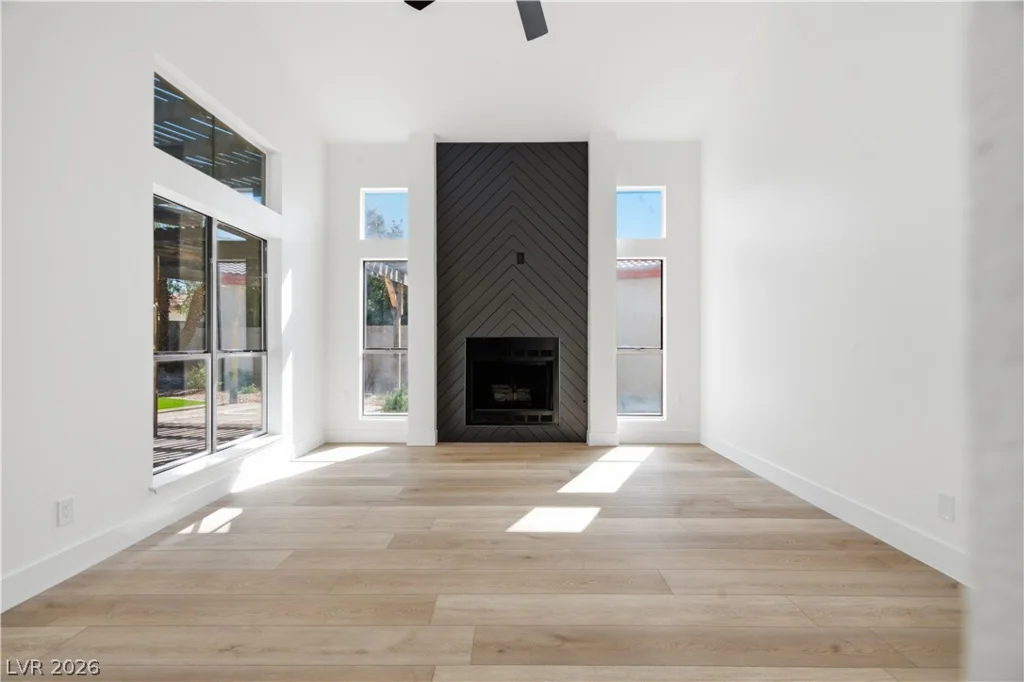 6608 Kirwan Heights, Las Vegas, NV 89108