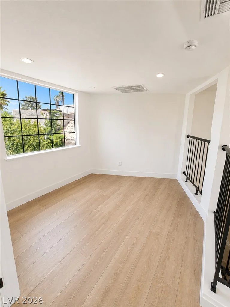 6608 Kirwan Heights, Las Vegas, NV 89108