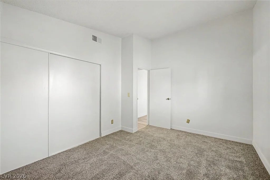 1702 Marathon, Las Vegas, NV 89108